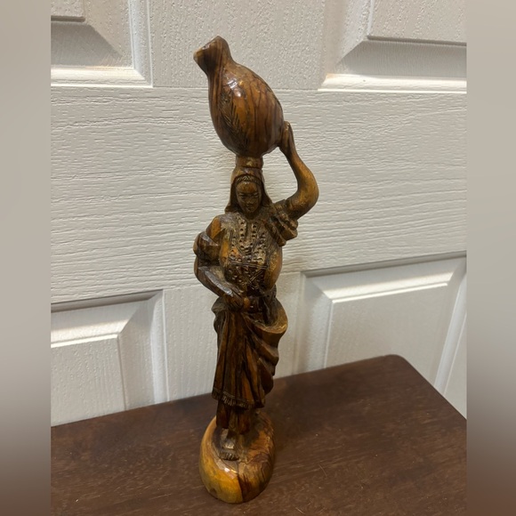 Wood Sculpture Statue Art Figurine Carved Woman Detailed Outfit. - Picture 11 of 16